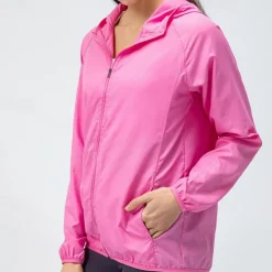 Women's hooded jacket with zipper pockets hood with multiple pockets waterproof fabric women's skin jacket