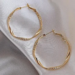 Women's Hoop Earrings Geometrical Precious Romantic Fashion Vintage French Sweet Earrings Jewelry Gold For Party Gift Holiday Promise Festival 1 Pair