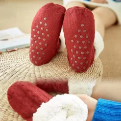 Women's House Socks With Grippers Super Soft Warm Cozy Fuzzy Fleece-Lined Socks Stockings Autumn Winter Ladies Floor Socks