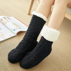 Women's House Socks With Grippers Super Soft Warm Cozy Fuzzy Fleece-Lined Socks Stockings Autumn Winter Ladies Floor Socks