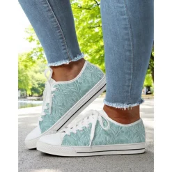 Women's Lace - Up Canvas Sneakers with Floral Print – Casual & Youthful Style for Teenagers and Young Women in School, Street Outings & Casual Gatherings