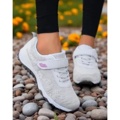 Women's Outdoor Sports Hiking Shoes, Breathable Flyknit Material and Lightweight, Ideal for Hiking, Camping and Outdoor Activities