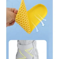 Women's Quick-Dry Wide Fit Water Shoes – Lightweight Barefoot Aqua Socks with Anti-Slip Sole, Breathable & Flexible for Beach, Swimming, Surfing & Water Sports