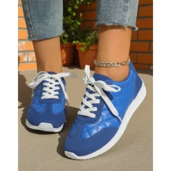 Women's Quilted Lace-Up Sneakers – Casual Fashion Walking Shoes for Daily Wear, Weekend Shopping and Light Workouts