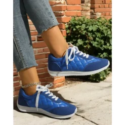 Women's Quilted Lace-Up Sneakers – Casual Fashion Walking Shoes for Daily Wear, Weekend Shopping and Light Workouts