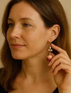 Women's Real Flower Drop Earrings – Acrylic Rose Bud Design with Pearl & Bow Accents, Elegant Handmade Jewelry for Romantic Style, Ideal Gift for Mom on Mother's Day