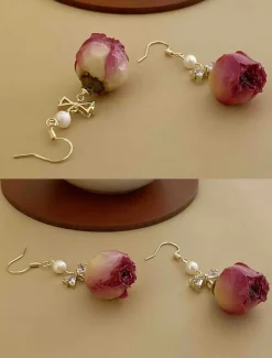 Women's Real Flower Drop Earrings – Acrylic Rose Bud Design with Pearl & Bow Accents, Elegant Handmade Jewelry for Romantic Style, Ideal Gift for Mom on Mother's Day