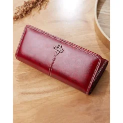 Women's Red Faux Leather Wallet with Multiple Card Slots and Zippered Coin Pocket – Elegant and Functional Clutch for Everyday Use