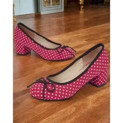 Women's Red Polka Dot Block Heels – Vintage Bow Pumps for Retro Parties, Dance & 1950s Style Outfits