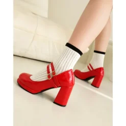 Women's Retro Double-Strap Mary Jane Heels - Patent Leather Block Heel Shoes for Vintage-Inspired Outfits