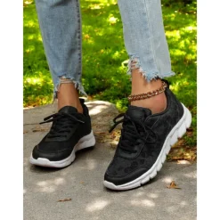 Women's Running Shoes - Comfortable Lightweight Sneakers with Breathable Mesh, Ideal for Daily Jogging and Fitness