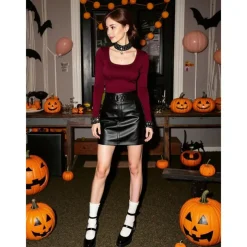 Women's 1980s Gothic Mary Jane Heels - Black Patent Double Strap Shoes with Skull Block Heels for Halloween, Cosplay, and Retro Horror Parties