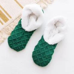 Women's Sherpa Lined Slipper Socks Non Slip Fuzzy Non-Slip Warm Fall & Winter Knit Coral Fleece Socks, Cozy Plush Floor Socks for Fall & Winter