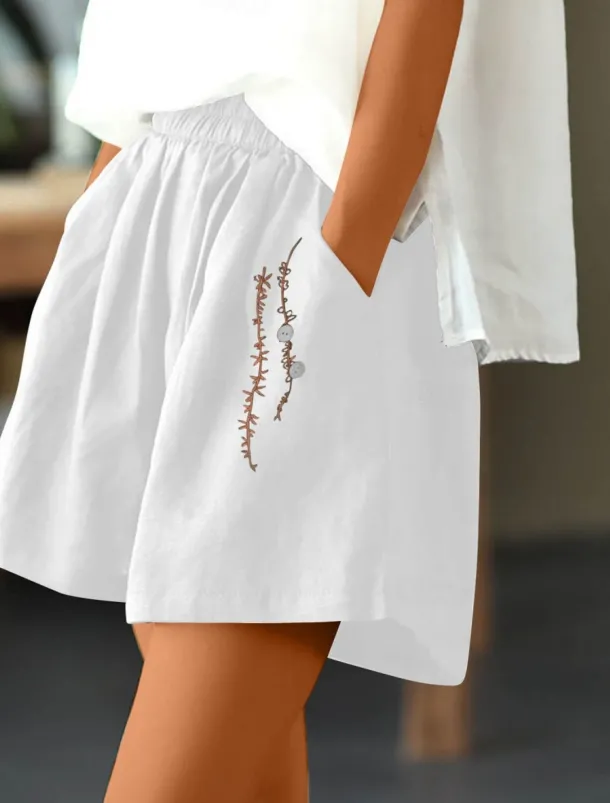 Women's Shorts Solid Color Chinos Fashion Basic Short Medium Waist Plain Pocket Elastic Waist Comfort Outdoor Micro-elastic Vacation Street Causal Army Green Black White Blue Summer Regular Fit