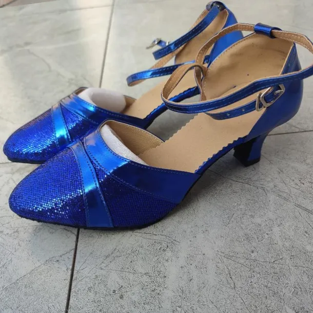 Women's Silver Glitter Ballroom Dance Shoes – Strappy Kitten Heel Latin Dance Heels for Salsa, Tango, and Party Performances