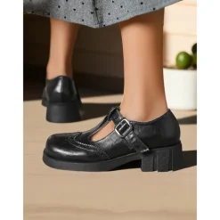 Women's 1950s-Inspired Black T-Strap Mary Jane Shoes - Vintage Brogue Leather Heels with Buckle and Chunky Sole for Daily Wear,Cosplay & Gothic Outfits