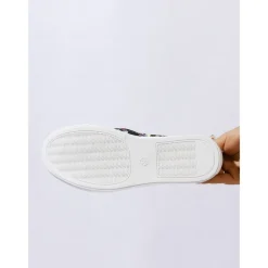 Women's Skull Print Lace-Up Sneakers – Gothic Casual Low-Top Shoes with White Soles, Perfect for Halloween and Everyday Street Style