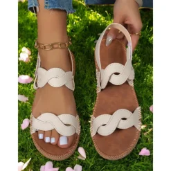 Women's Slingback Sandals with Twisted Strap Design, Soft Comfortable Sole and Casual Style for Summer Outings and Beachwear