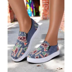 Women's Slip-On Tribal Print Canvas Sneakers – Comfortable Street Style Casual Shoes for Walking, Shopping & Festivals
