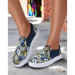 Women's Slip-On Tribal Print Canvas Sneakers – Comfortable Street Style Casual Shoes for Walking, Shopping & Festivals