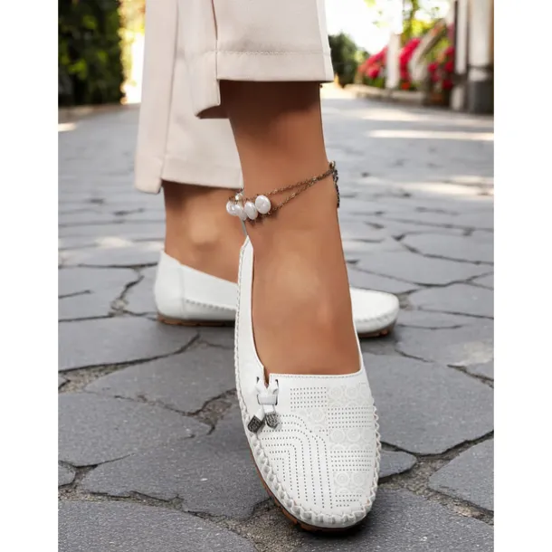 Women's Soft Pink Loafers – Comfortable Slip-On Driving Moccasins for Office, Shopping and Weekend Outings