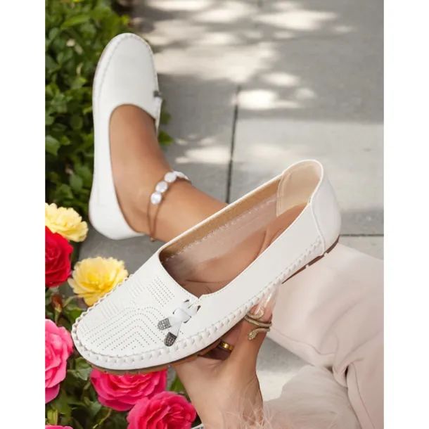 Women's Soft Pink Loafers – Comfortable Slip-On Driving Moccasins for Office, Shopping and Weekend Outings