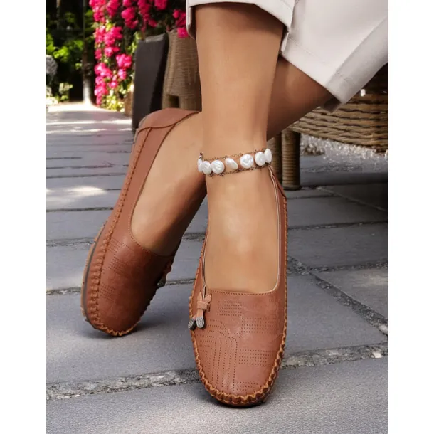 Women's Soft Pink Loafers – Comfortable Slip-On Driving Moccasins for Office, Shopping and Weekend Outings