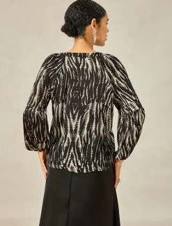 Women's Spotted Print Chiffon Shirt Lantern Sleeve Notched Collar Buttoned Blouse