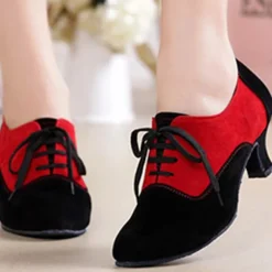 Women's Suede Lace-Up Low Heel Dance Shoes – Elegant Retro Style for Ballroom or Casual Occasions