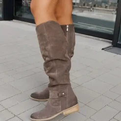 Women's Suede Over-the-Knee Boots with Slouchy Design - Perfect for Fall Fashion, Casual Outings, and Outdoor Adventures