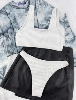 Women's Swimwear Bikini 2 Piece Thong Swimsuit Backless Slim Vacation Beach Wear Solid Color U Neck Sleeveless Bathing Suits