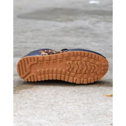 Women's Trendy Leopard Print Sneakers with Black Accents | Perfect for Casual Wear