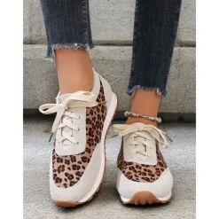 Women's Trendy Leopard Print Sneakers with Black Accents | Perfect for Casual Wear