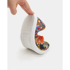 Women's Vibrant Mandala Print Slip-On Canvas Shoes – Casual and Comfortable Flats for Everyday Wear and Travel