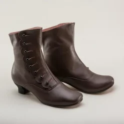 Women's Victorian Brown Leather Buttoned Ankle Boots - Ideal for Vintage Themed Events and Unique Everyday Style