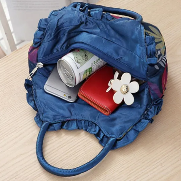 Women's Vintage Floral Embroidered Handbag – Elegant Blue Tote with 3D Rose Design, Spacious Interior, and Zipper Closure – Ideal for Casual Outings and Special Occasions