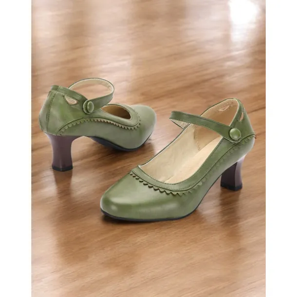 Women's Vintage Green faux Leather Mary Jane Heels with Scalloped Edge and Button Detail - Comfortable Low Heels for Work， Formal Events and Retro Style Outfits