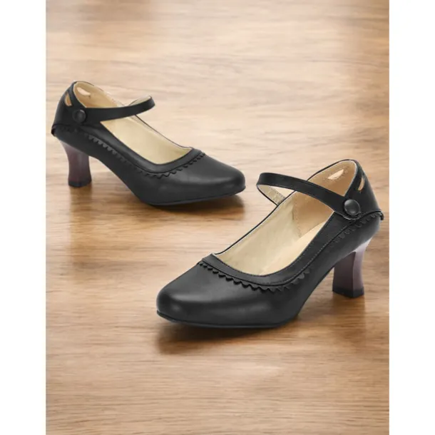 Women's Vintage Green faux Leather Mary Jane Heels with Scalloped Edge and Button Detail - Comfortable Low Heels for Work， Formal Events and Retro Style Outfits