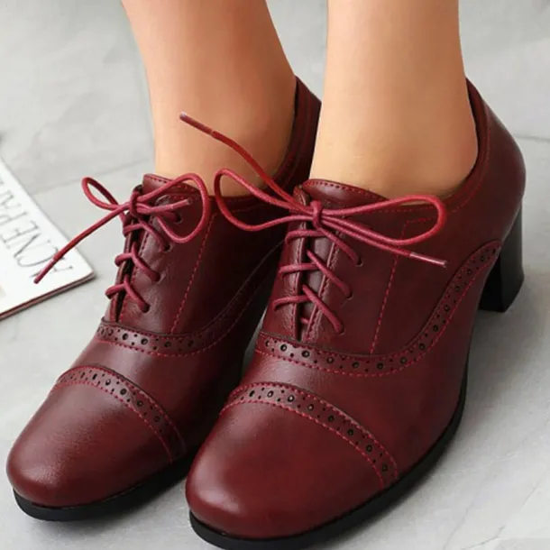 Women's Vintage Oxford Heeled Shoes – Lace-Up Brogue Pumps for Office, Formal & Daily Wear