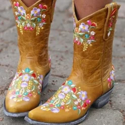 Women's Vintage Western Cowboy Boots – Floral Embroidered Faux Leather Ankle Boots for Casual and Festival Wear
