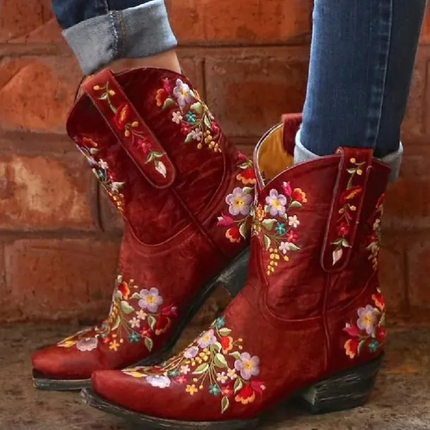 Women's Vintage Western Cowboy Boots – Floral Embroidered Faux Leather Ankle Boots for Casual and Festival Wear