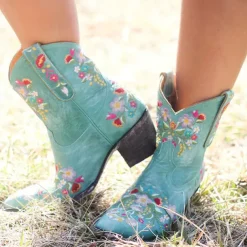 Women's Vintage Western Cowboy Boots – Floral Embroidered Faux Leather Ankle Boots for Casual and Festival Wear