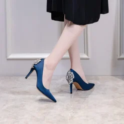 Women's Wedding Shoes Bridal Bridesmaid Pumps Office Dress Elegant White Red Dark Blue Imitation Rhinestones Crystal Satin Pointed Toe High heel Shoes Valentines Gifts Wedding Party Anniversary