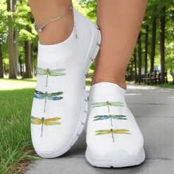 Women's White Fly Knit Walking Shoes with Colorful Dragonfly Print – Lightweight Breathable Casual Slip-Ons for Outdoor Walks, Summer Travel and Everyday Wear
