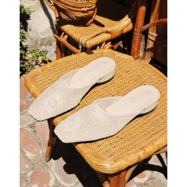 Women's White Lace Ballet Flats – Elegant Sheer Mesh Wedding Shoes for Brides and Summer Garden Parties