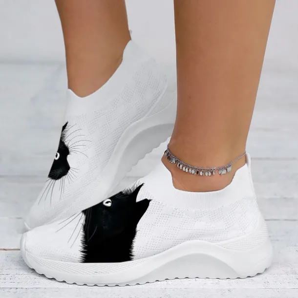 Women's White Slip-On Sneakers with Black Cat Print - Breathable Flyknit Casual Shoes for Everyday Comfort and Style