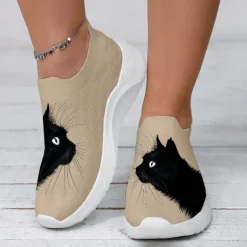 Women's White Slip-On Sneakers with Black Cat Print - Breathable Flyknit Casual Shoes for Everyday Comfort and Style