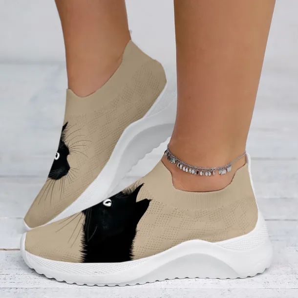 Women's White Slip-On Sneakers with Black Cat Print - Breathable Flyknit Casual Shoes for Everyday Comfort and Style