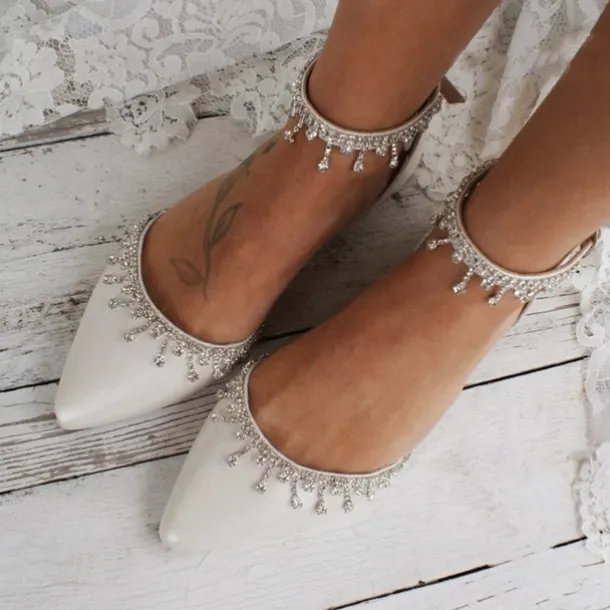 Women's White Wedding Flats – Elegant Bridal Shoes with Rhinestone Ankle Straps for Brides and Formal Events