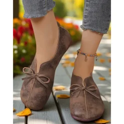 Women's Wide Toe Brown Ballet Flats with Bow Accent – Vintage-Inspired Comfort Shoes for Autumn Walks, Country Gatherings and Daily Commuting